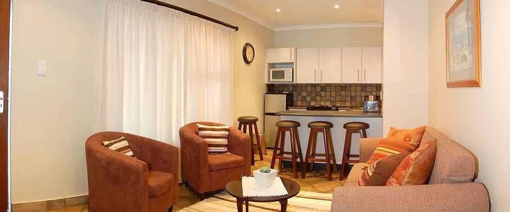 Lalapanzi Guest Lodge Port Elizabeth Kültér fotó