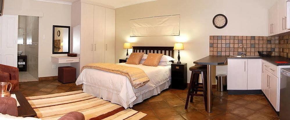 Lalapanzi Guest Lodge Port Elizabeth Kültér fotó
